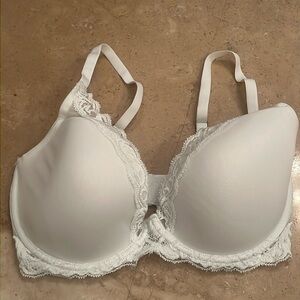 Natori 34DD Bra White Feathers Plunge Underwire Back Closure